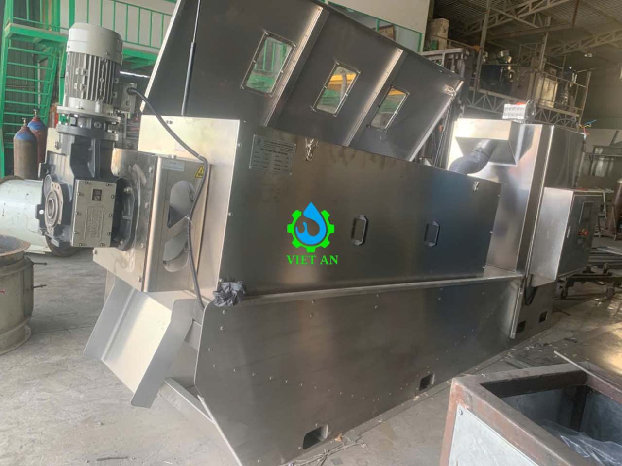 Máy ép bùn trục vít 401