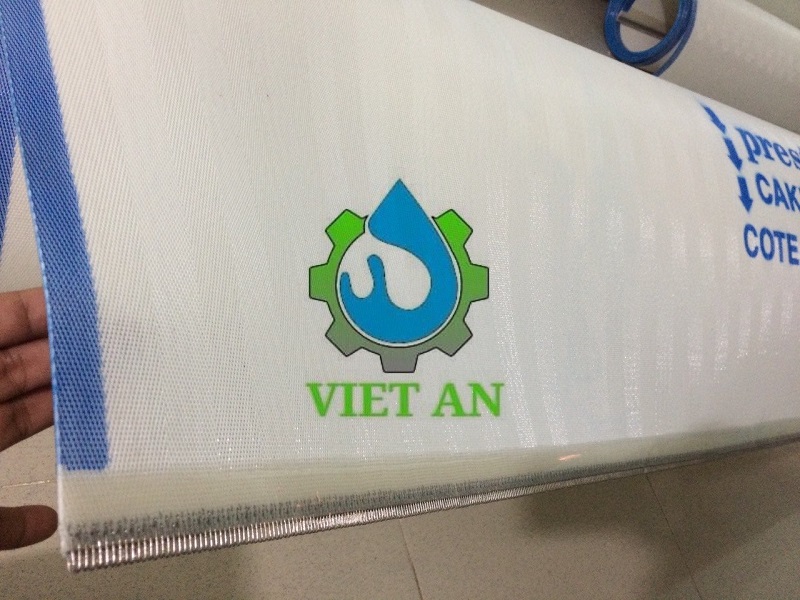 Băng tải máy ép bùn