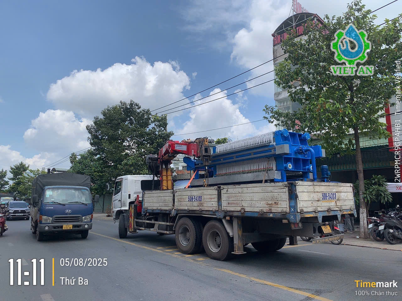 Vận chuyển máy ép bùn