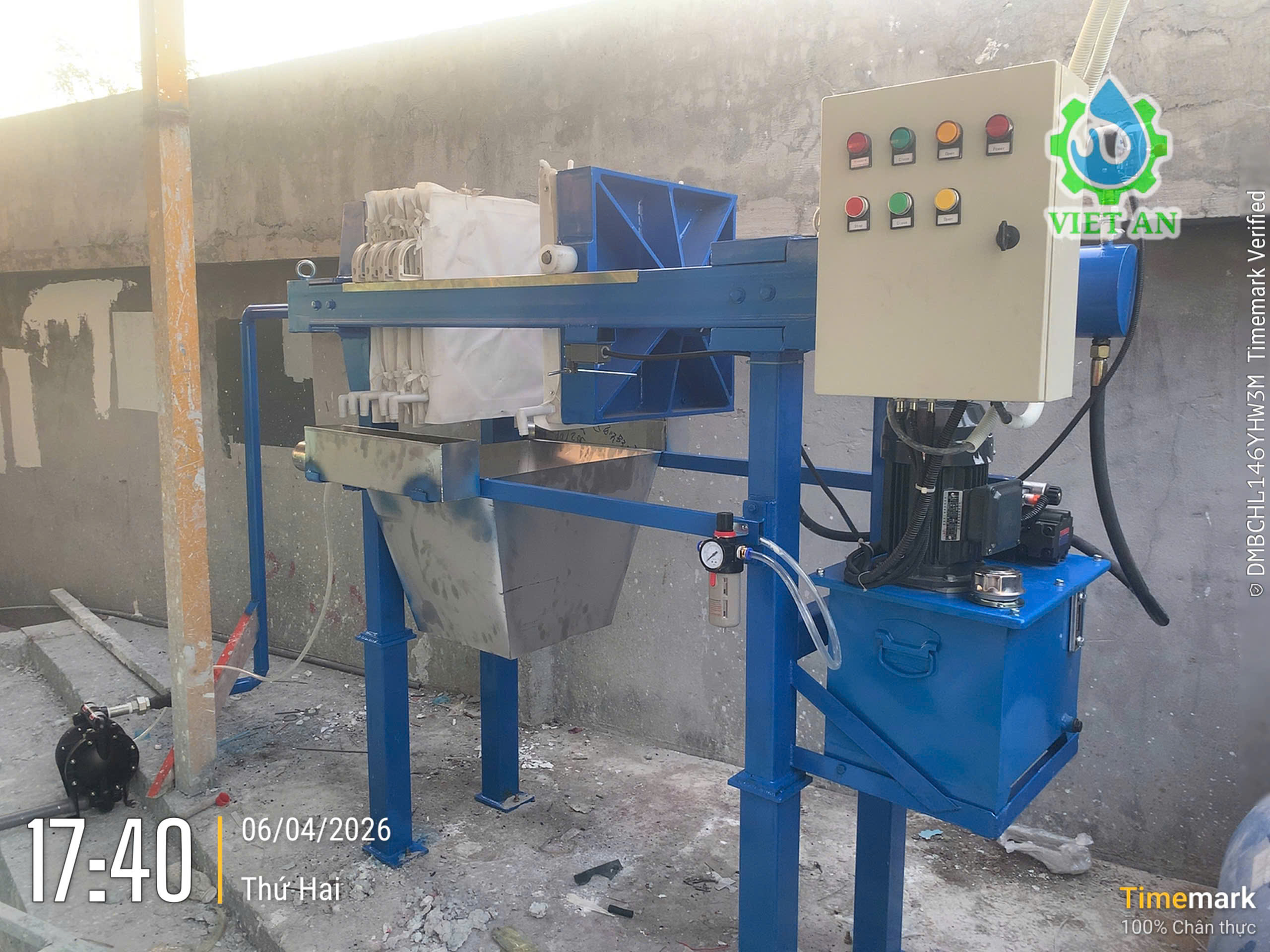 Máy ép bùn khung bản