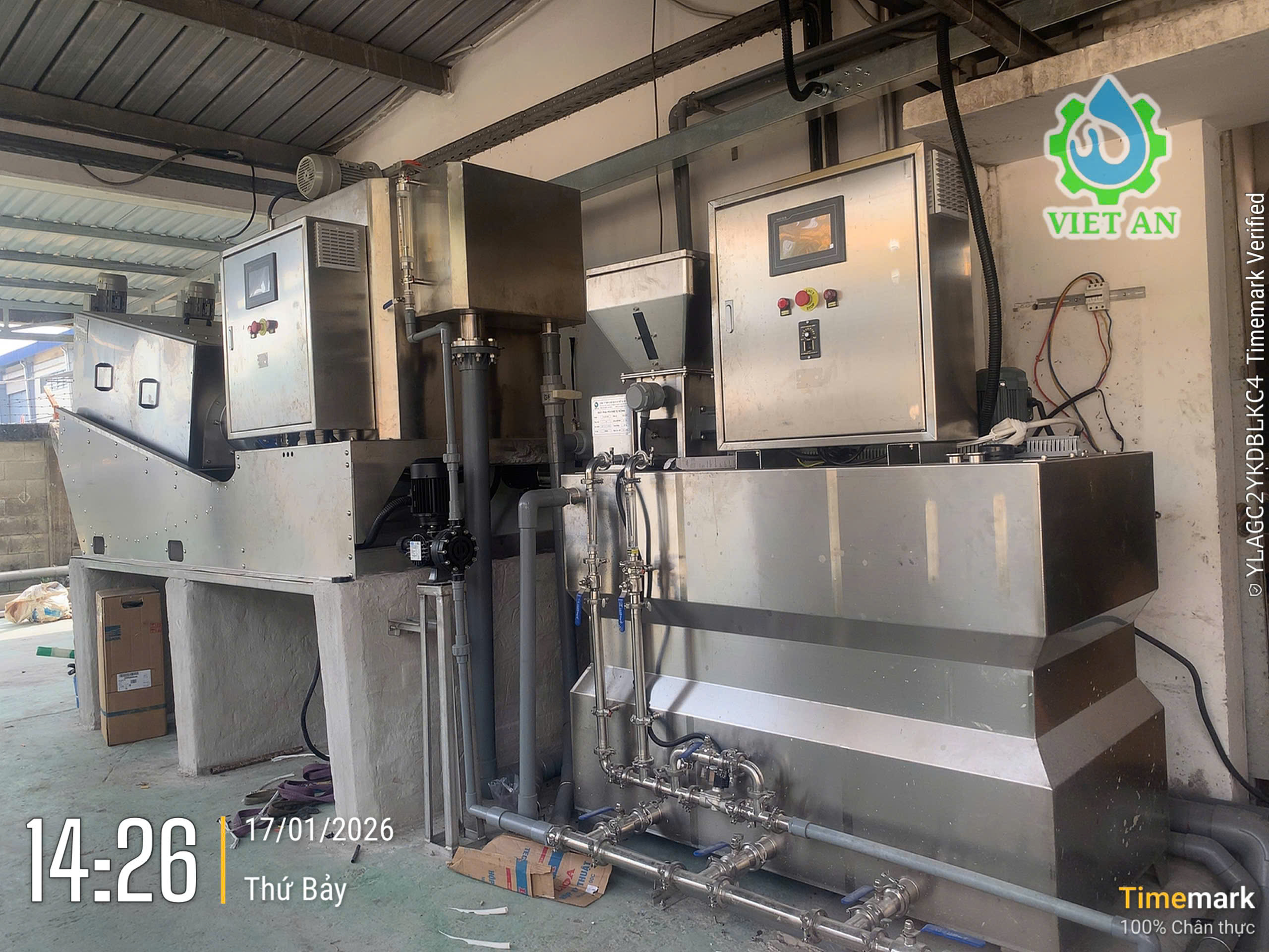 Máy pha Polymer tự động dùng cho máy ép bùn